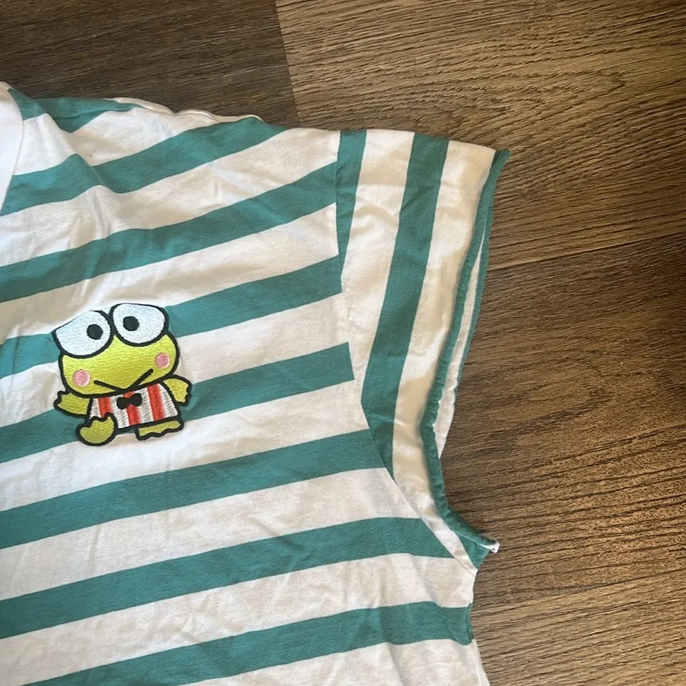 Keroppi Women’s Cropped Green & White Striped Crop T - Image 12