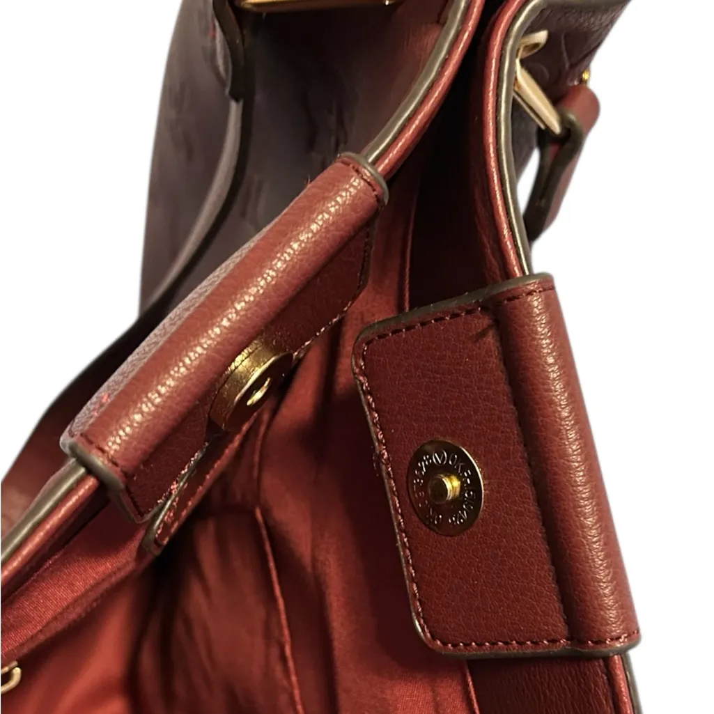 NWT.. Adrienne Vittadini Marseille Wine Leather Embossed Tote & Pouch MSRP $210 - Image 9