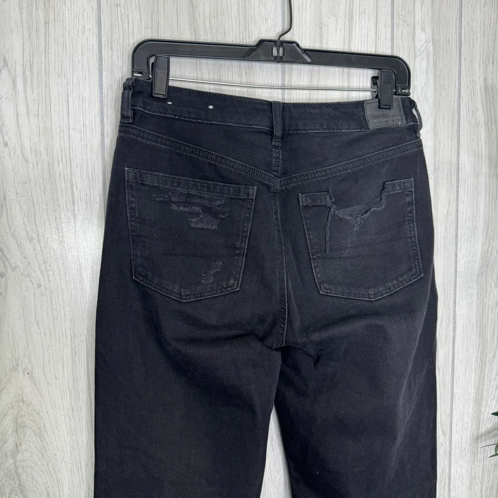 American Eagle High Rise Destroyed Black Ripped Mom Jean Crop size 6 Long Tall - Image 5