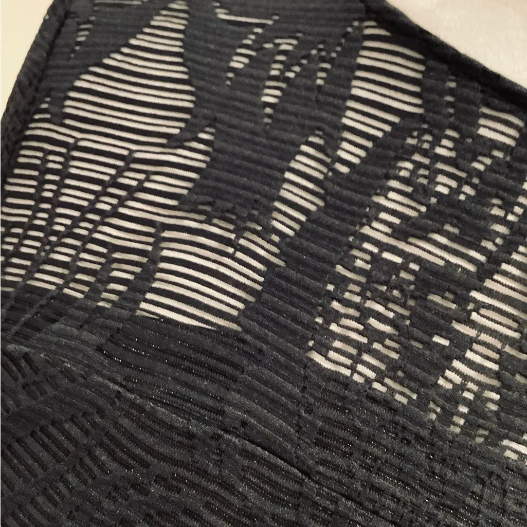 Very nice lace dress EUC 🌹🌹 - Image 3