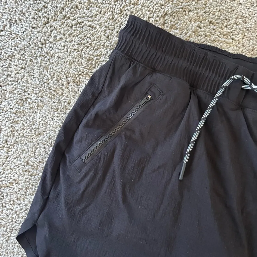 Athleta Black Tennis Pull On Skort Size 6 - Image 3