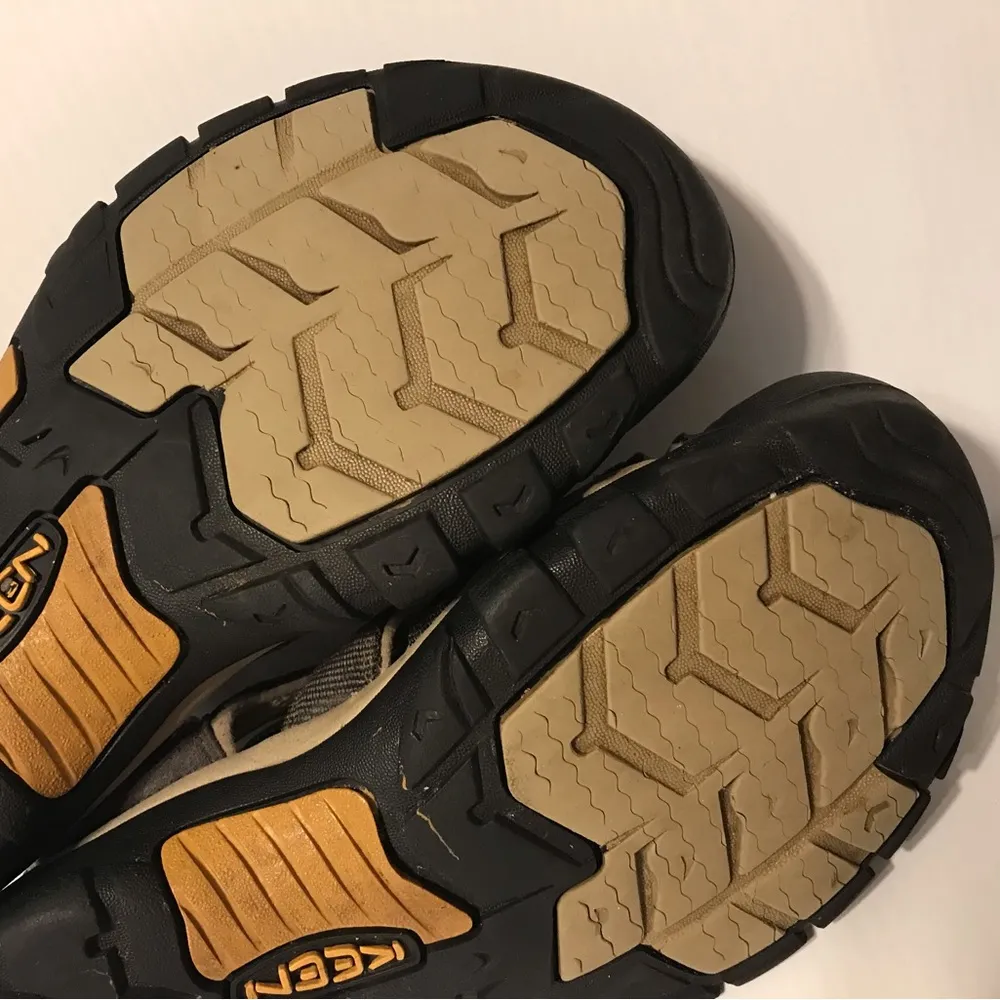 Keen Newport hiking trail water sandals women size 9.5 - Image 8