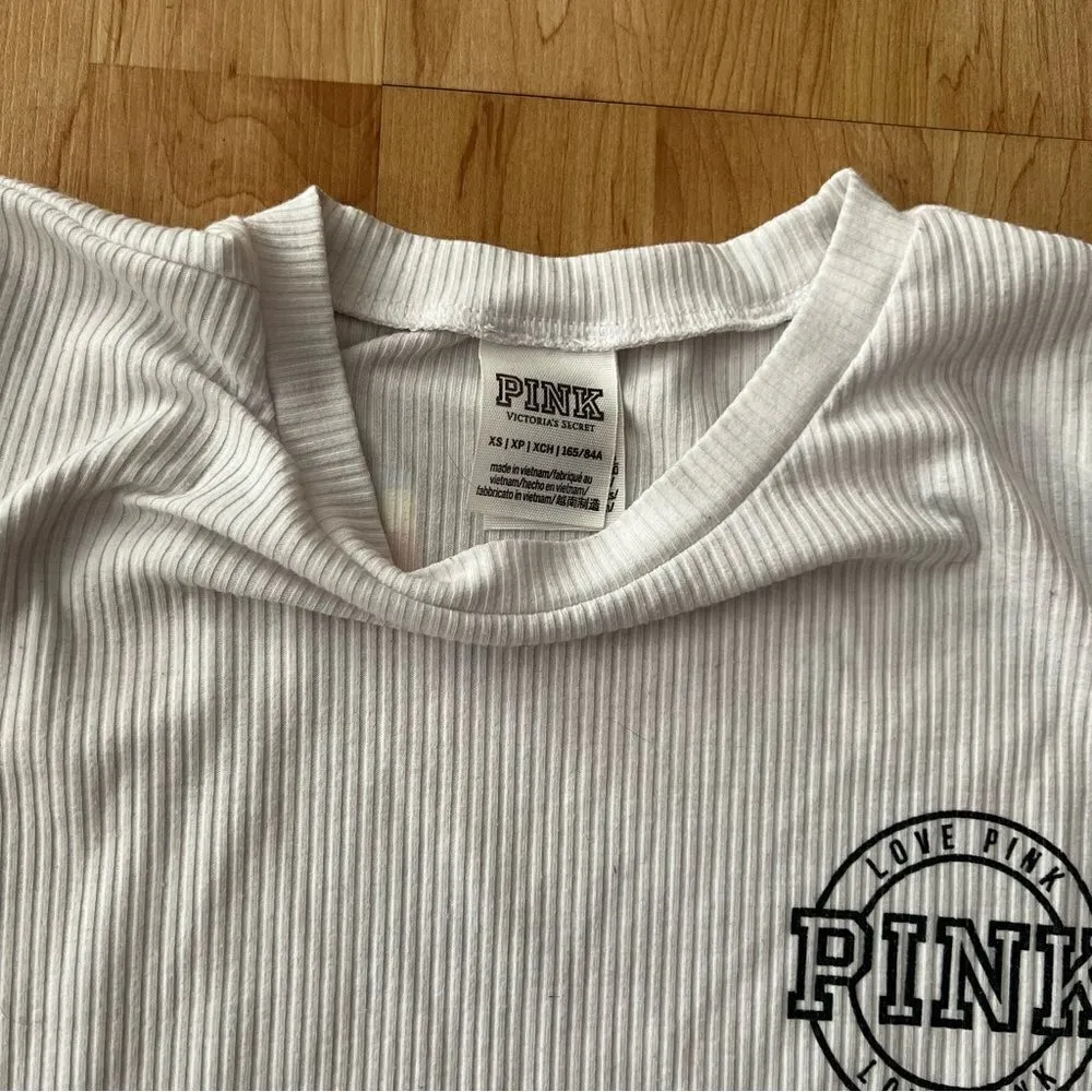 Victoria’s Secret PINK White Short Sleeve Shirt Women’s XS - Image 3