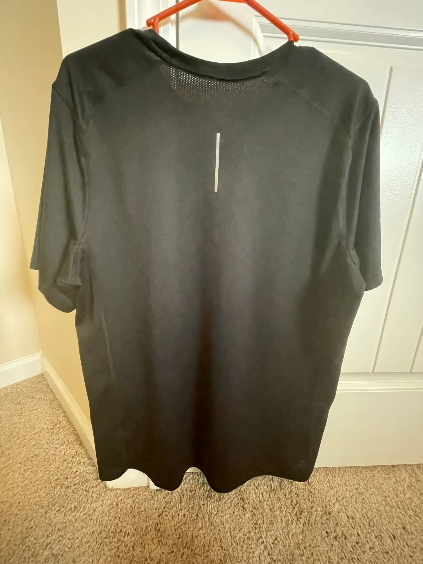 Nike Dri-fit T-shirt - Image 4