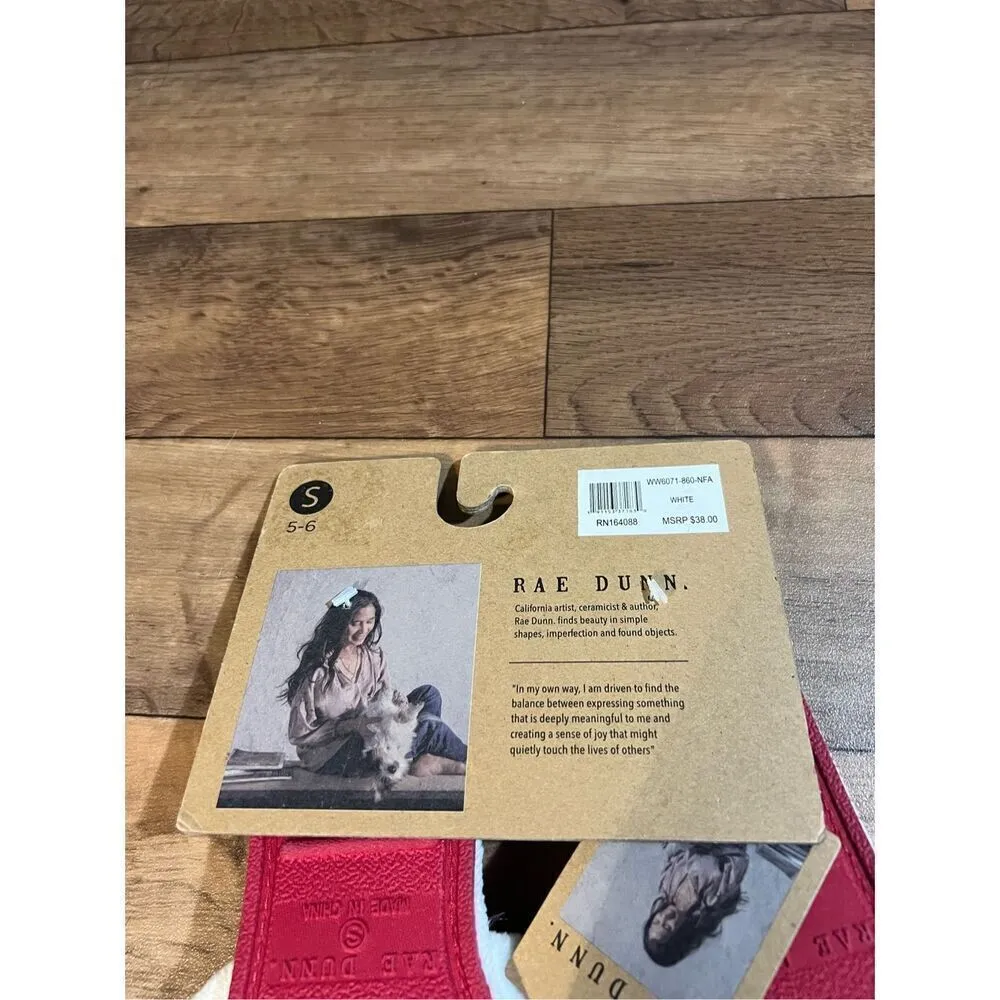 Rae Dunn USA Woman’s Slippers Size Small 5-6 NEW MSRP $38 - Image 8