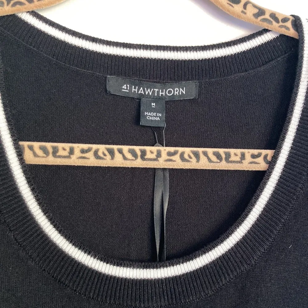 41 Hawthorn | Basic Black Knit Tank sz Medium - Image 4