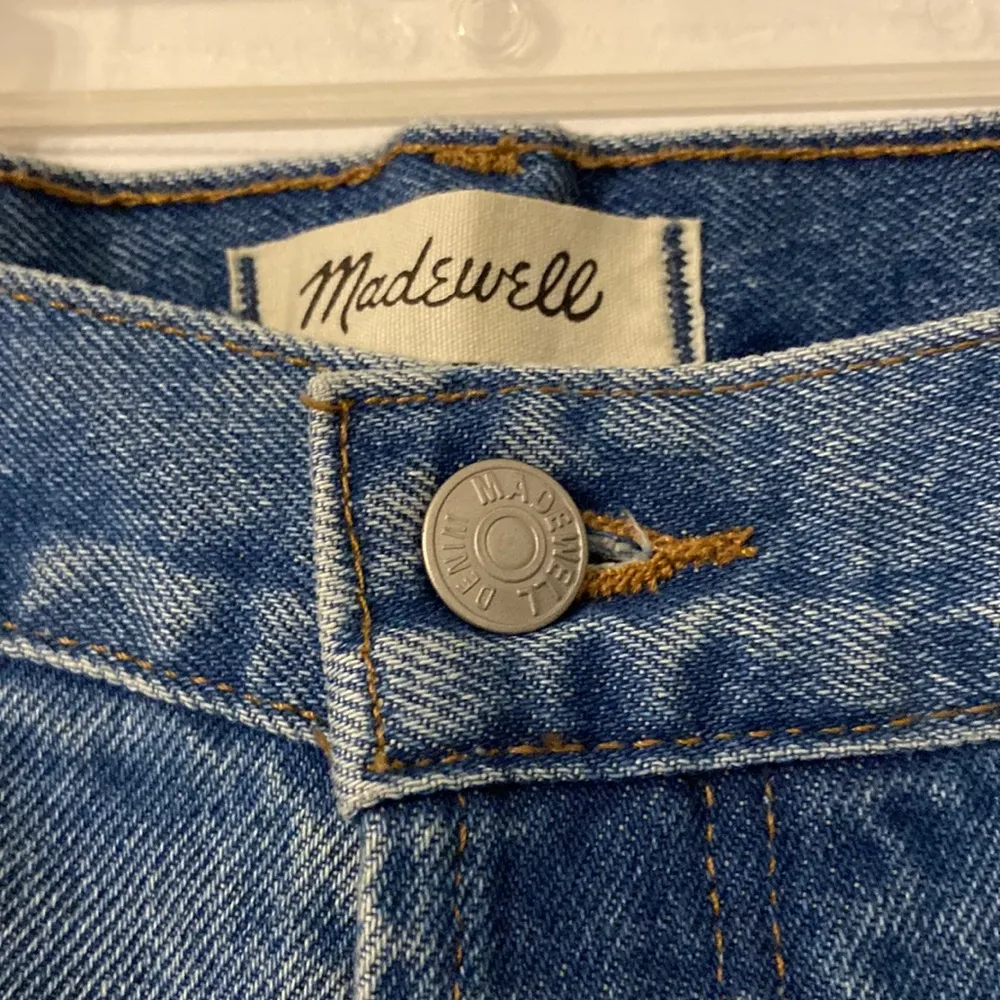 Madewell The Perfect Vintage Jeans size 32 excellent condition inseam 28” - Image 2