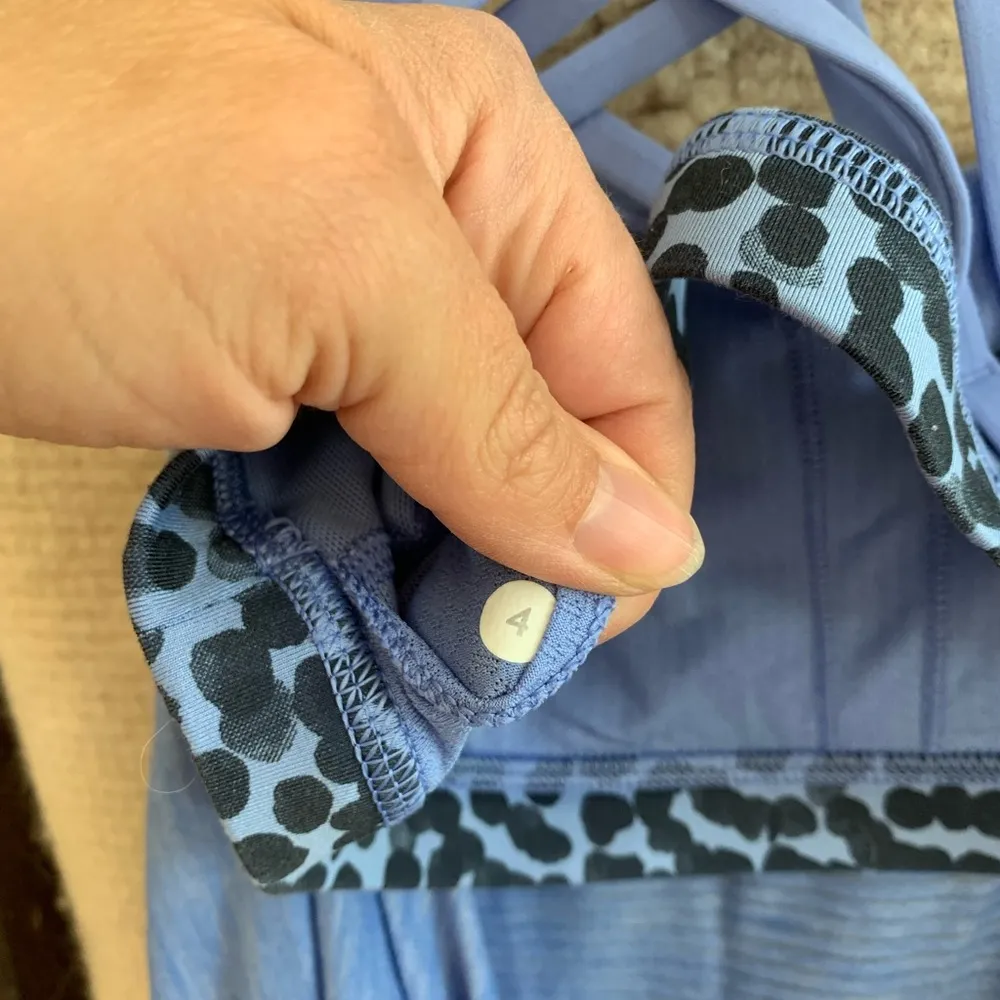 Lululemon Wild Tank - Image 4