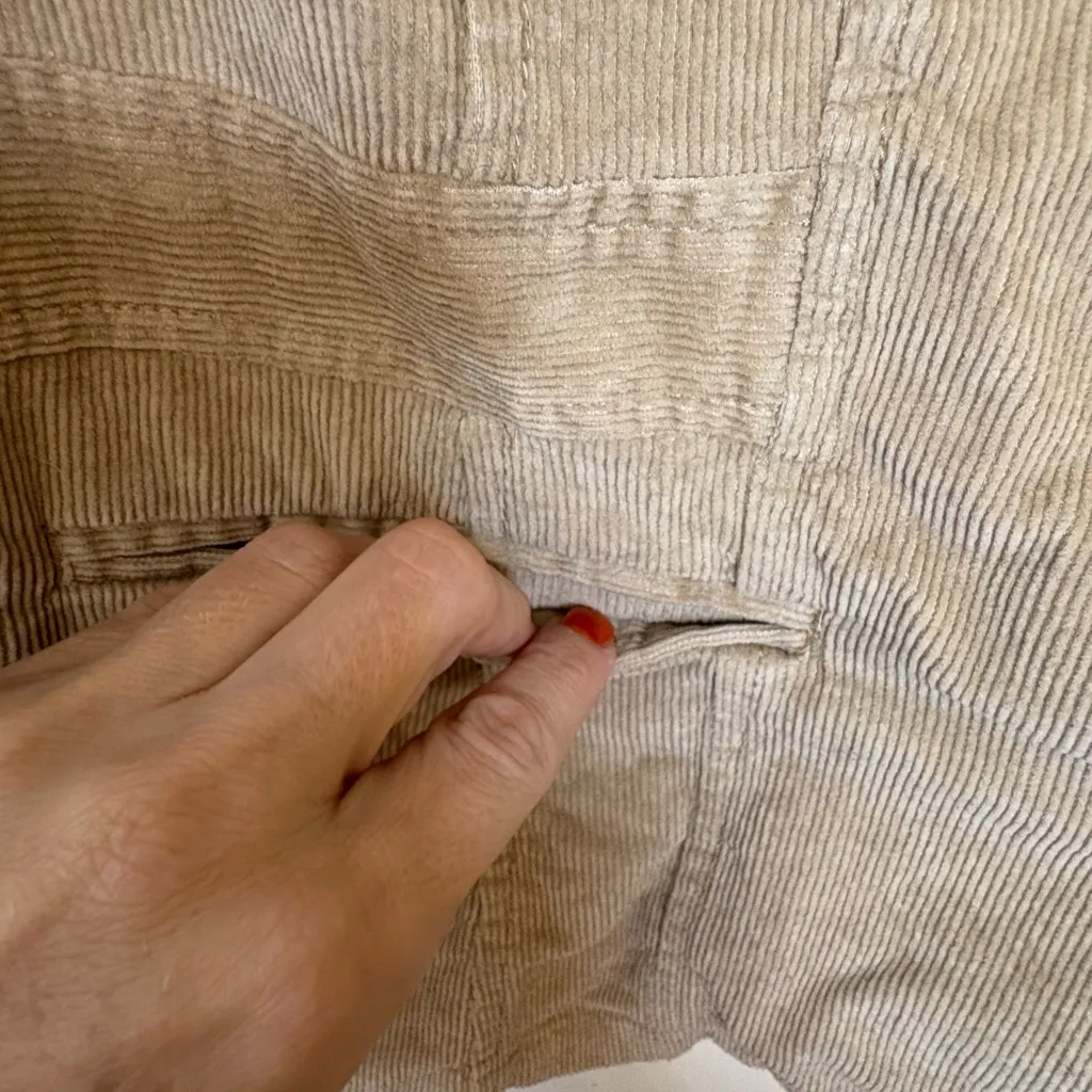 St. John's Bay Women's Beige Blazer - Image 5