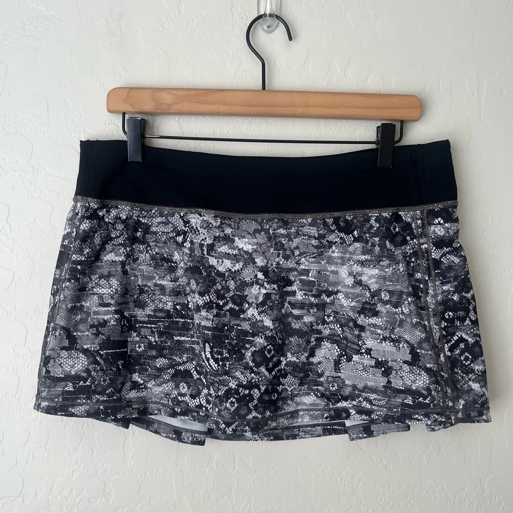 Lululemon pace rival pleated tennis skirt black lace 10 RARE - Image 5