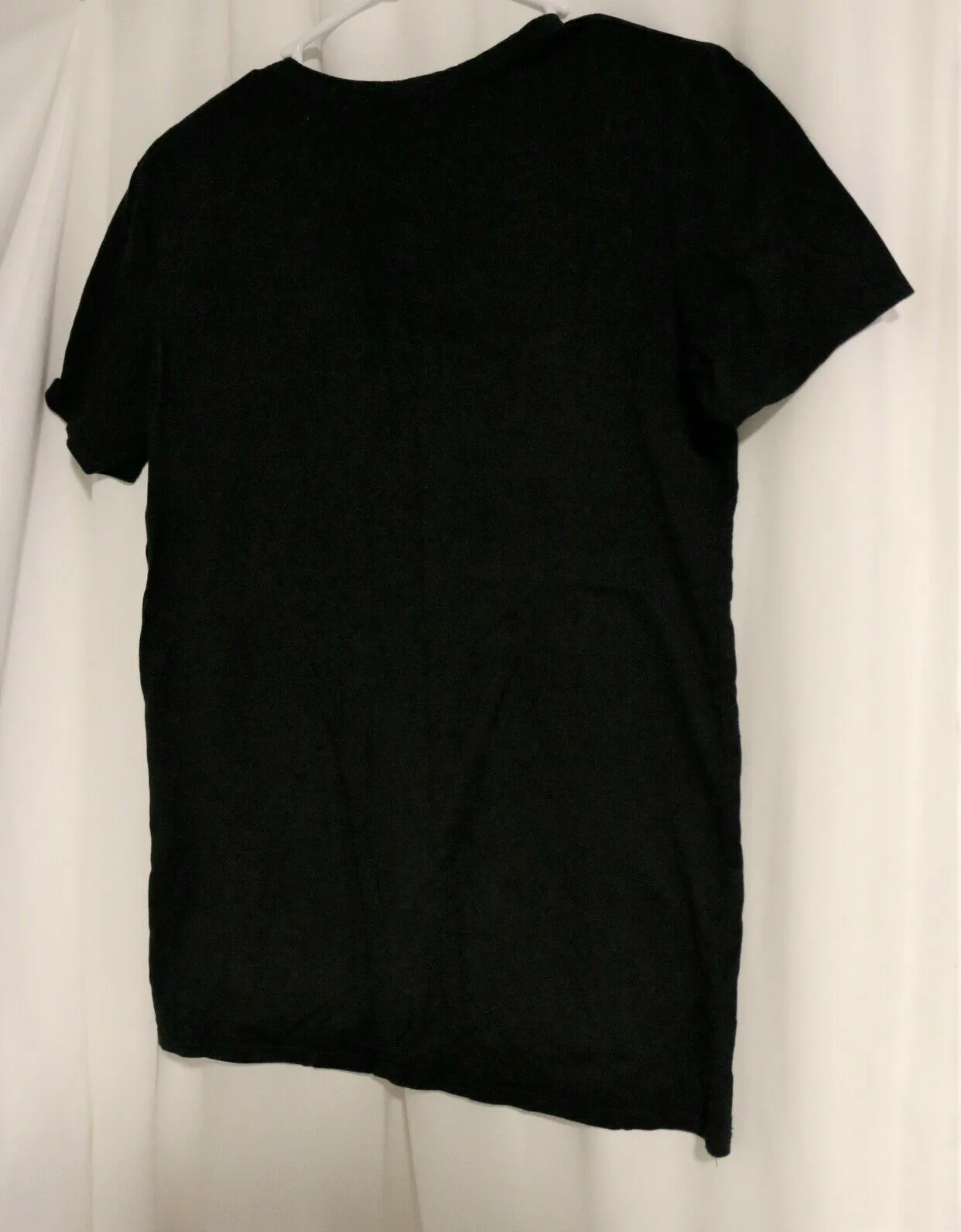 Stylewise Avenue Montaigne

Black Paris T Shirt Soft Small Medium Tee - Image 4