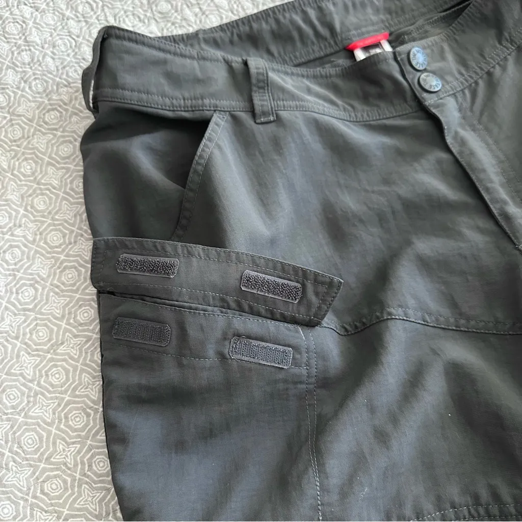 The North Face Women's Gray Convertible Roll-Up Hiking Pants Shorts Size 14 Long - Image 8