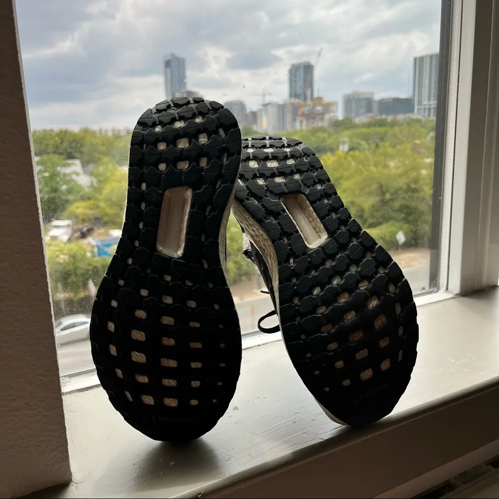 ADIDAS ULTRABOOST Shoes - Image 6