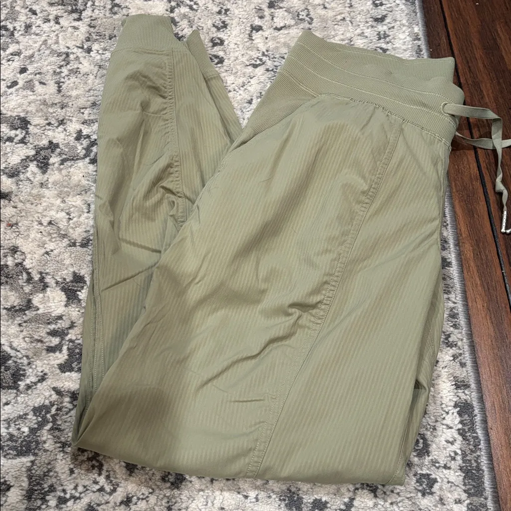 Lululemon Dance Studio Jogger in Rosemary Green - Image 5