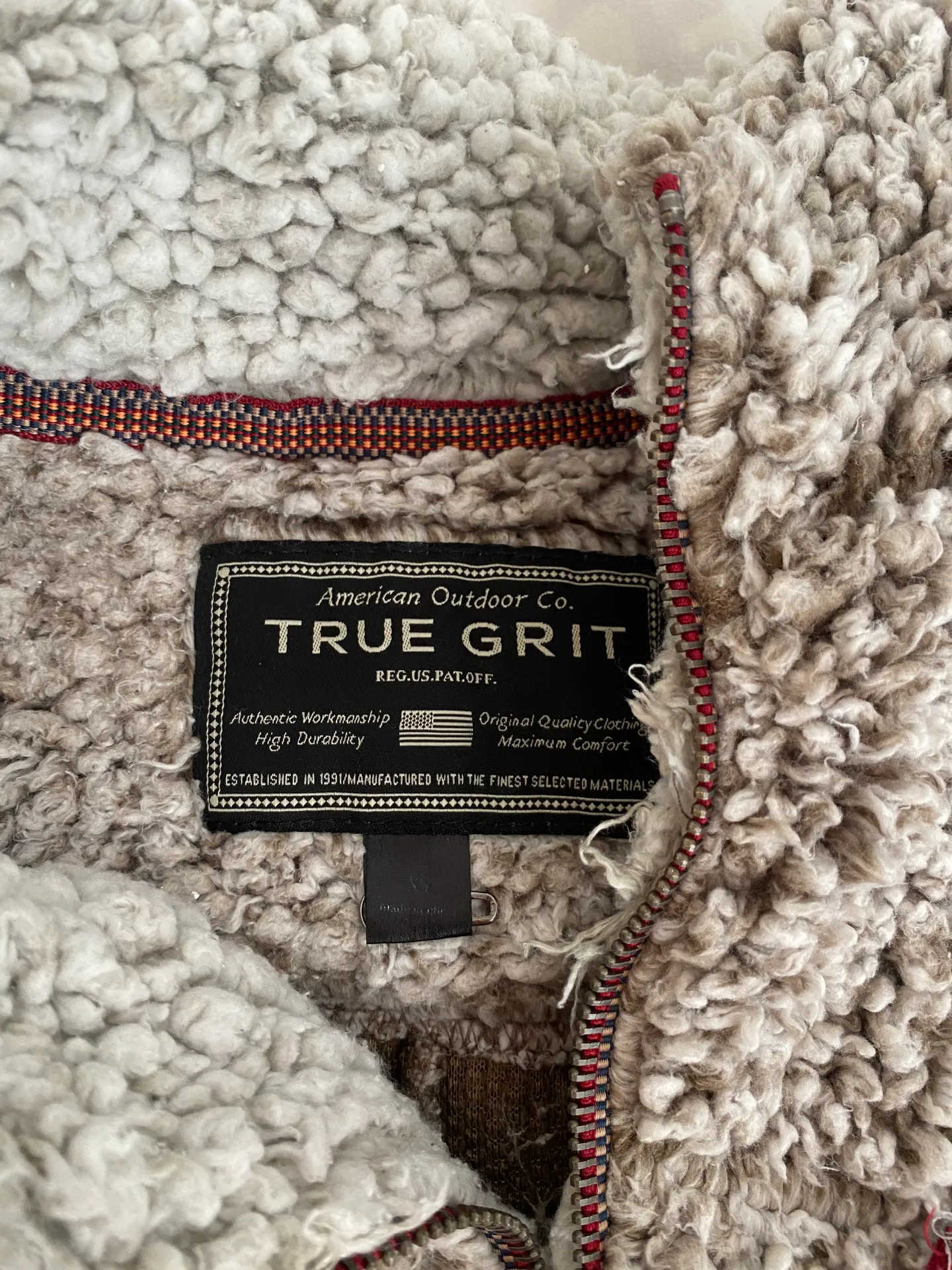 Sherpa Quarterzip - Image 3