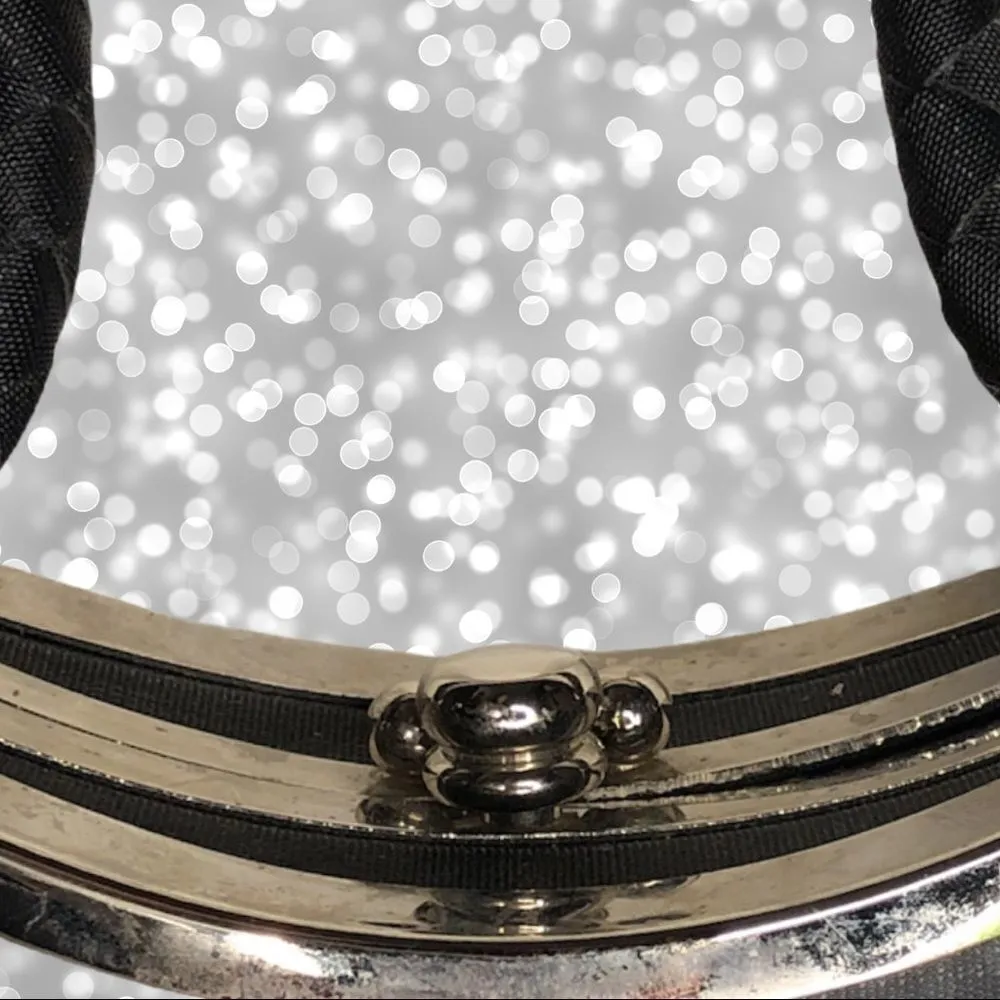 Vintage black metal purse with silver hardware! Black - Image 3