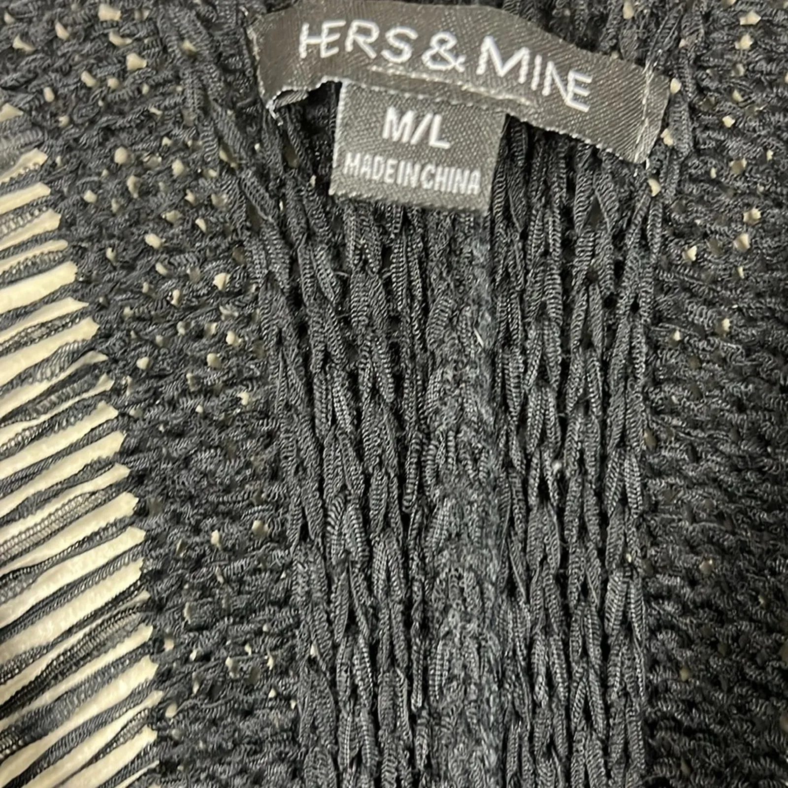 Hers and Mine Knit Poncho Sweater Womens M/L Black Fringe Boho Festival Witchy - Image 5