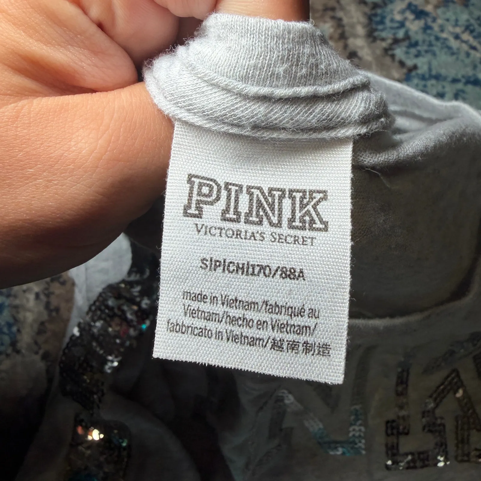 VS Pink Tropical Bling top Gray - Image 3