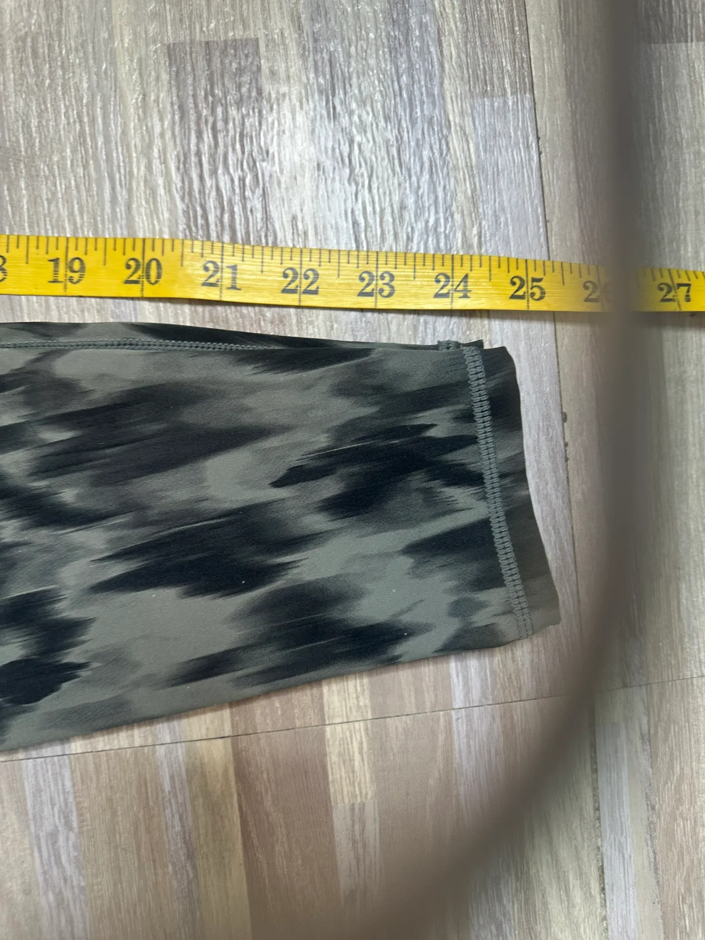 Luna High Ruse Leggings in Watercolor Aztec Animal Print, Size XS - Image 10