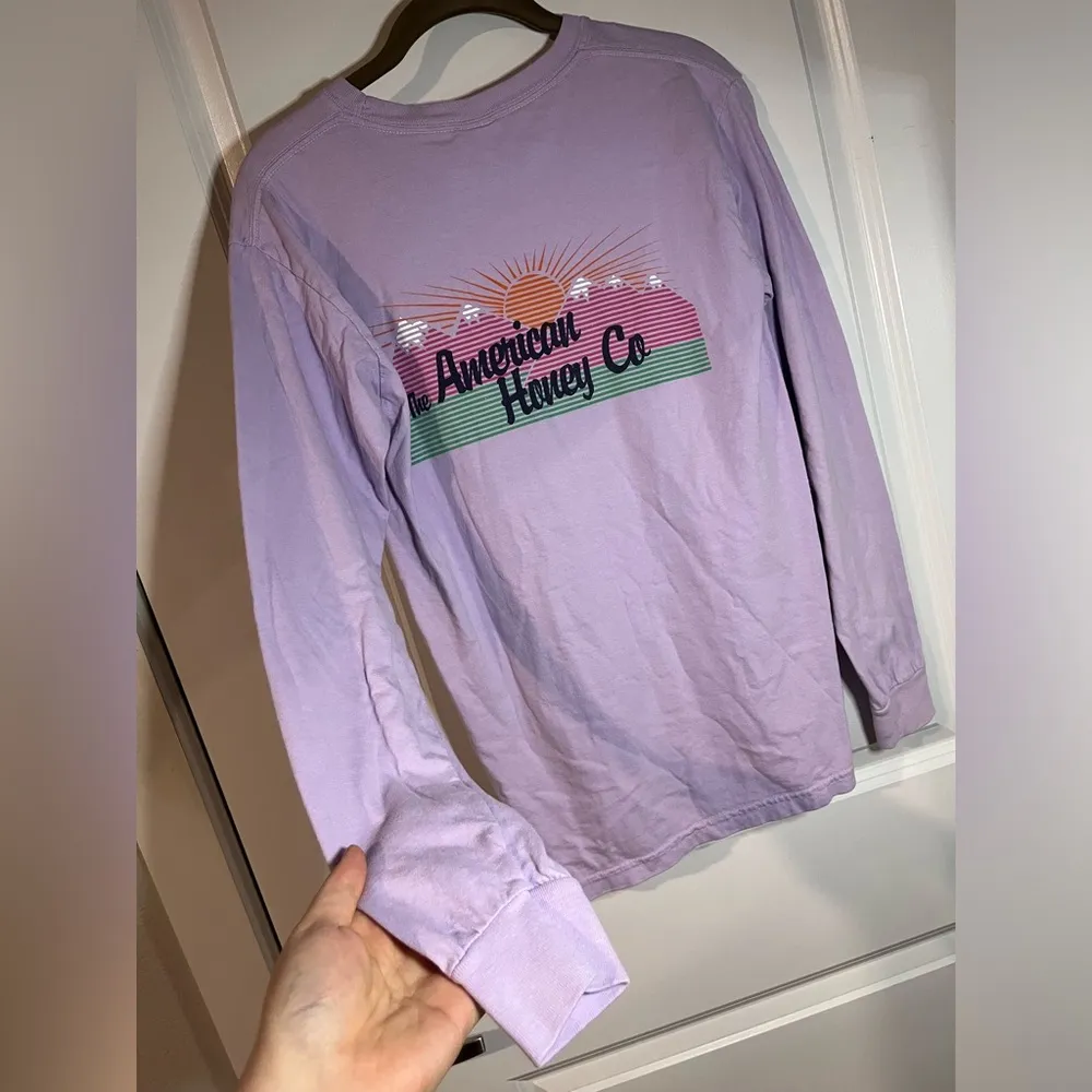 Comfort Colors The American Honey Company Lilac Long Sleeve Tshirt Size Small - Image 8