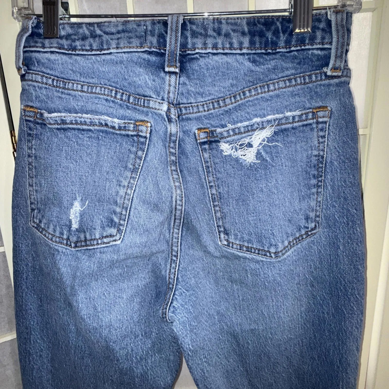 Abercrombie & Fitch Mom Jeans Womens 26 Blue Distressed Raw Hem High Rise Denim - Image 2