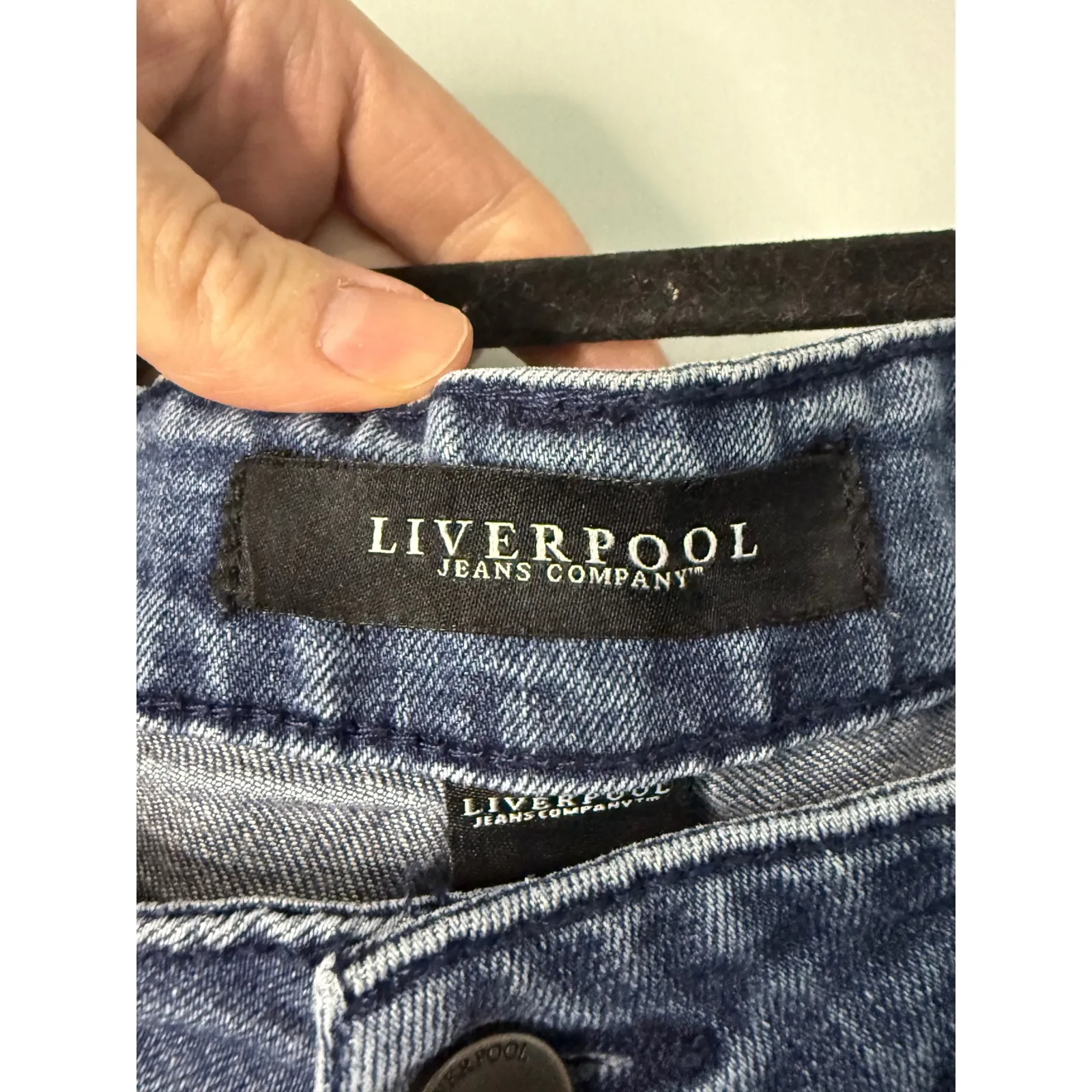 Liverpool Jeans Company Women's Dark Wash Skinny Jeans Size 6 28 - Image 2