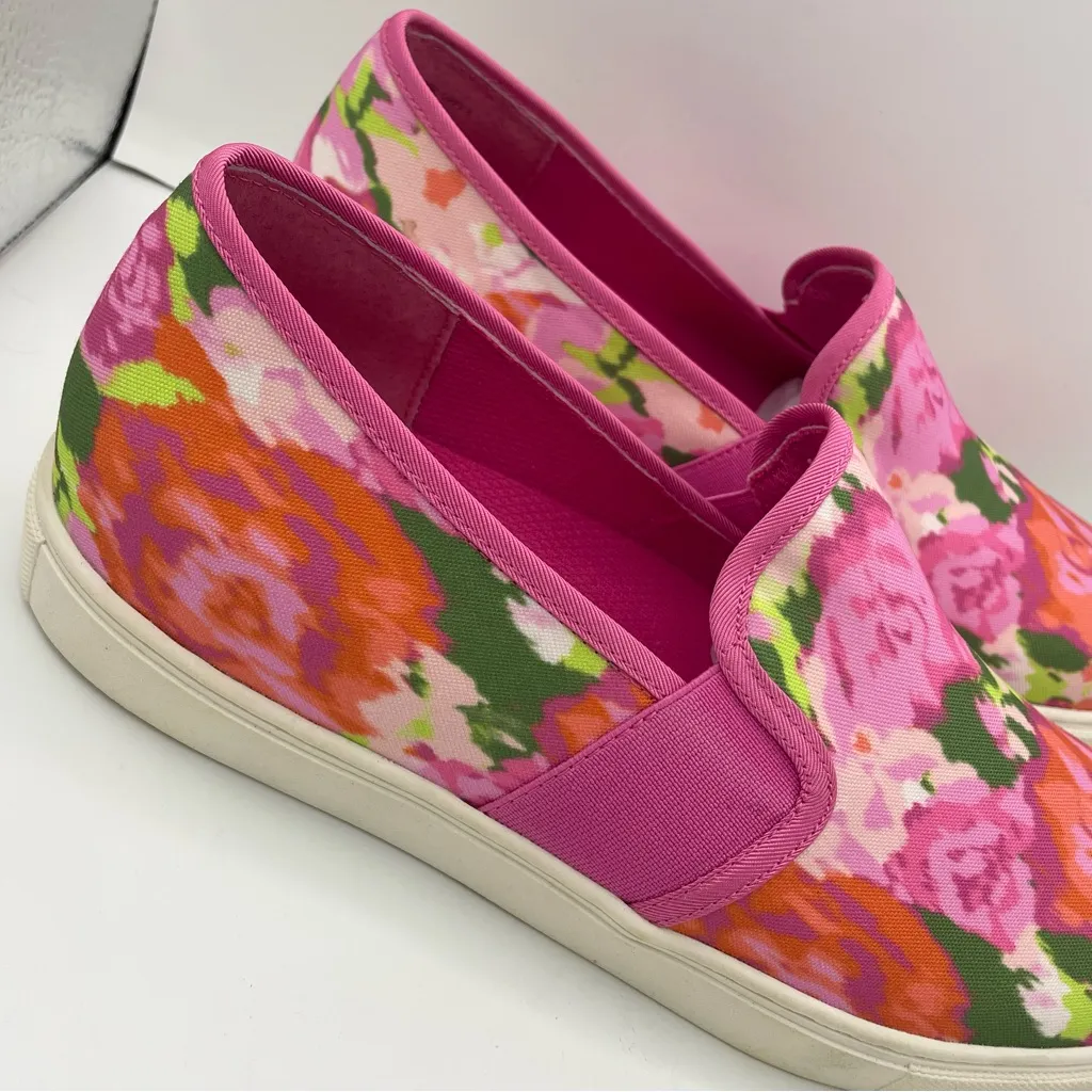 Isaac Mizrahi Live! Daphney floral canvas slip-on sneakers women’s Size 10M - Image 4