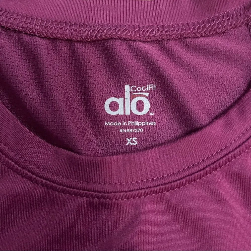 Alo Cool Fit Tee - Image 4