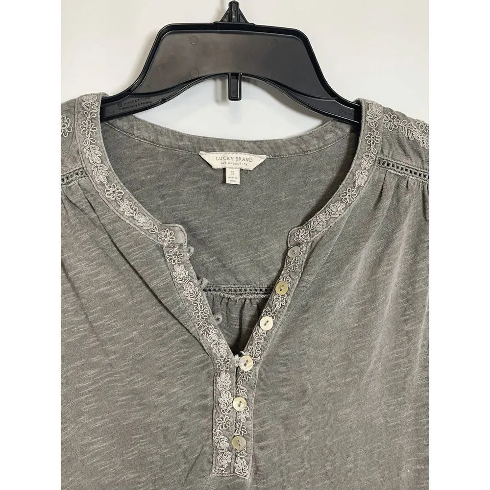 Lucky Brand Embroidered 3/4 Sleeve Top - Image 5