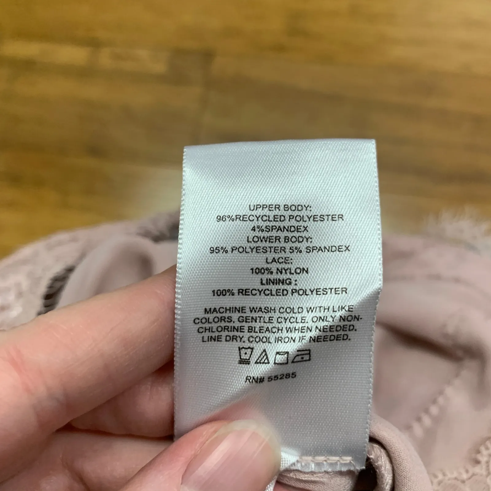 EXPRESS Lace Trim Cami Bodysuit Pink Adjustable Straps Snap‎ Closure Size Small - Image 7