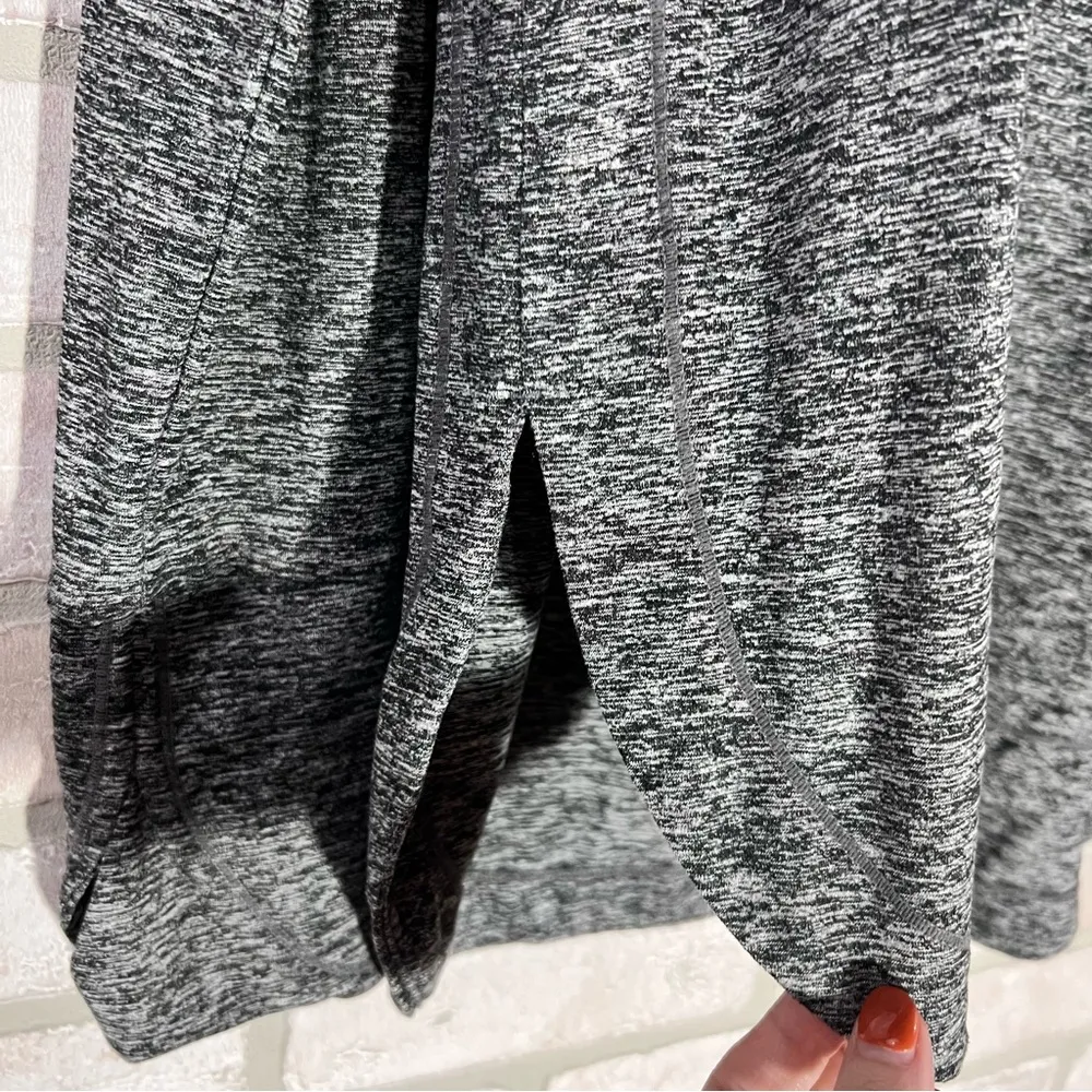 Athleta Uptempo Hoodie Sweatshirt in Charcoal Gray Size M - Image 6