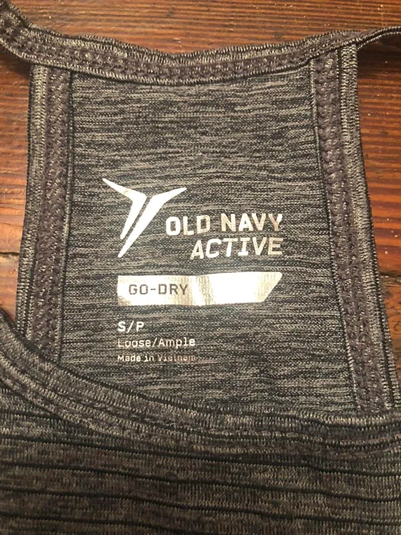 Old Navy Workout Tank - Image 3