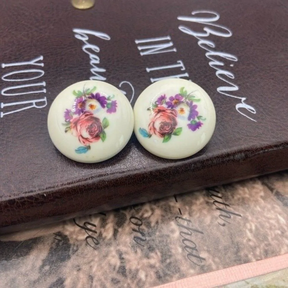Vintage 1960s Red Blue Rose Floral Print Large West Germany Clip Boho Earrings White - Image 5