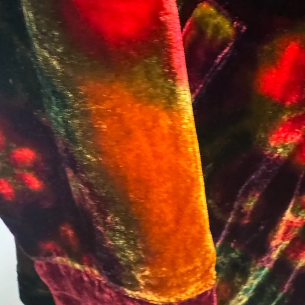 Coldwater Creek Women's Velvet Bomber Jacket - Red and Green - Image 4