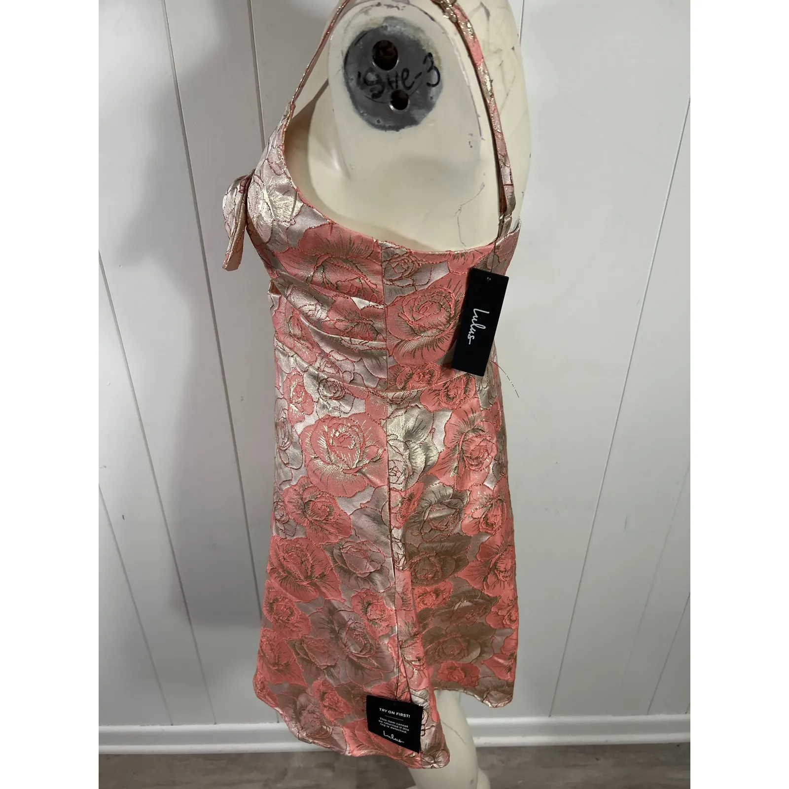 Lulus Quick to Love Pink Floral Jacquard Tie-Front Dress With Pockets Size L NWT - Image 4