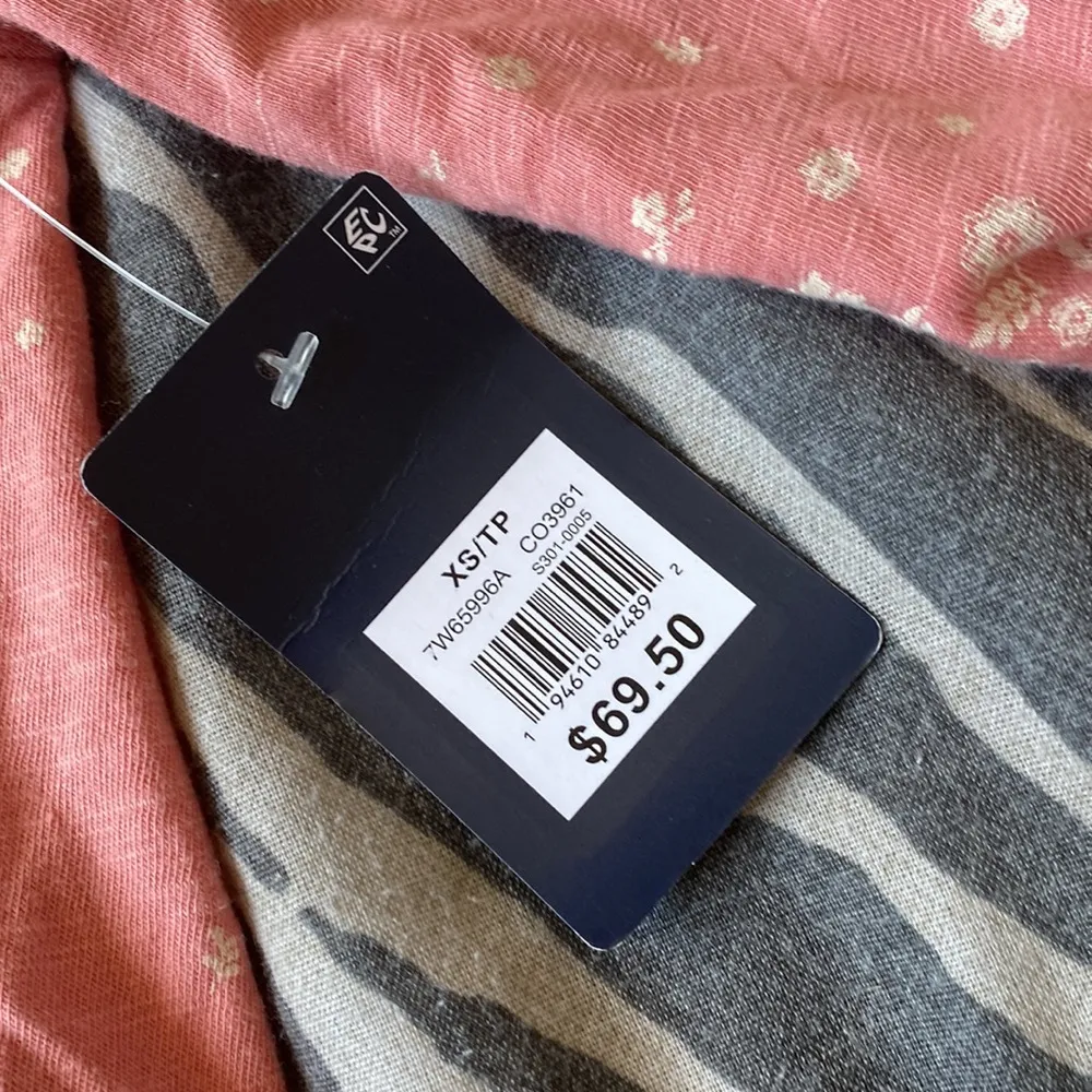 Lucky Brand Pink Floral Bell Sleeve Bohemian Tunic Top - Image 4