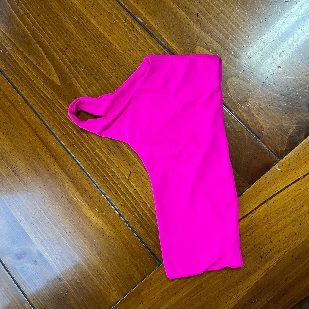 SHEIN Hot Pink One-Shoulder Bikini Top - Image 4