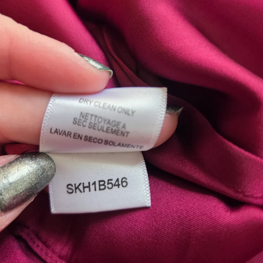 BCBGMaxAzria Magenta Silk Blouse - Image 11