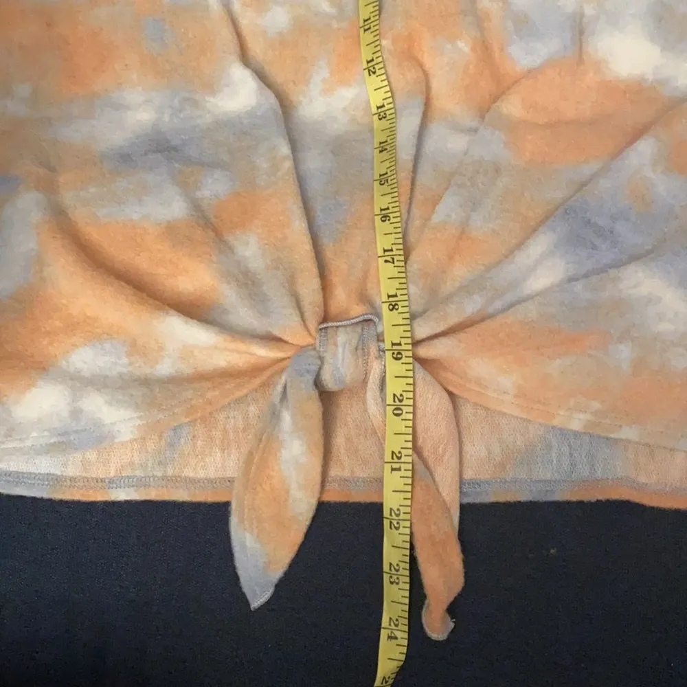W5  Blue/Orange/White Cozy Knit Tie Dye Front Tie Top Size Small - Image 6