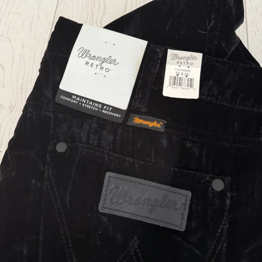 Wrangler Retro High Rise Velvet Trumpet Flare Pant - Image 4