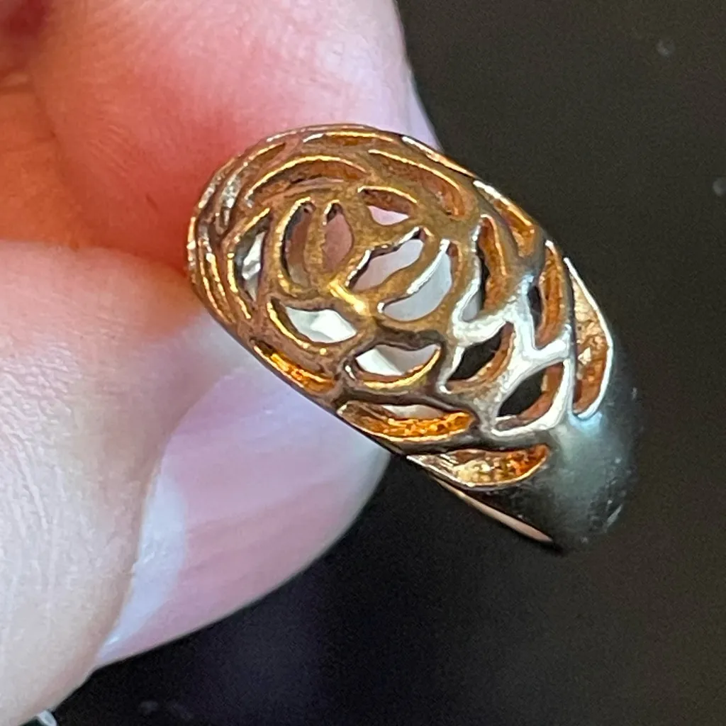 Rose flower rose gold plated ring size 5.25 - Image 7