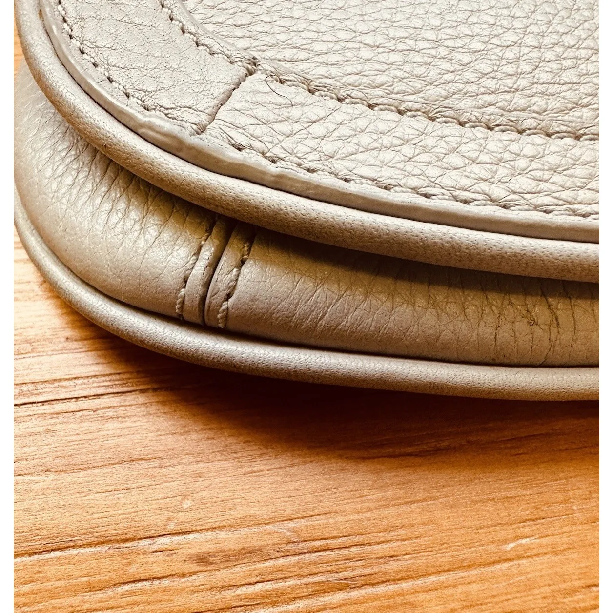 Tory Burch Amanda Logo Gray Crossbody Clutch Gold Chain Flap Magnetic‎ Closure - Image 7