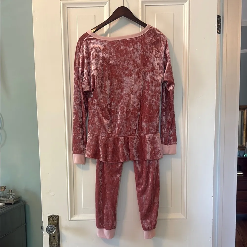 Betsey Johnson Pink Pajama Set Luxurious Velvet Comfort - Image 3