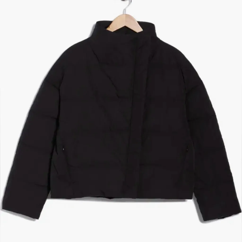 NEW THEORY Offset Down Puffer black Jacket Sz M Size M - Image 3