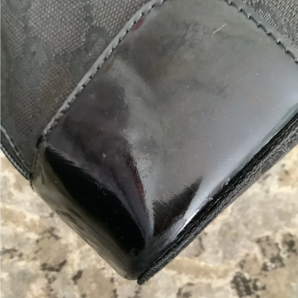 Authentic GUCCI canvas GG monogram  purse 🌹🌹🌹 - Image 11