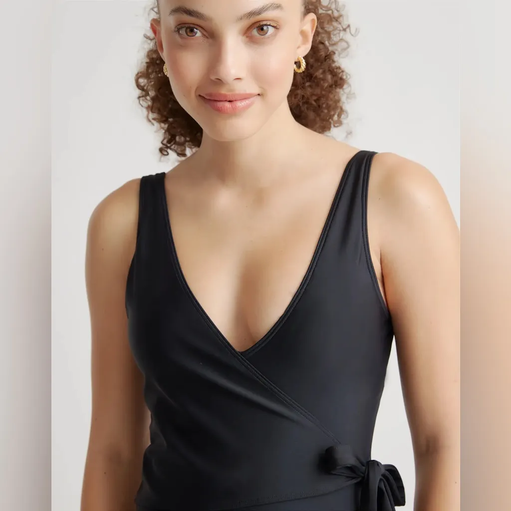 NWT Quince Italian Wrap Swimsuit Black Sz S Sold Out Online - Image 5