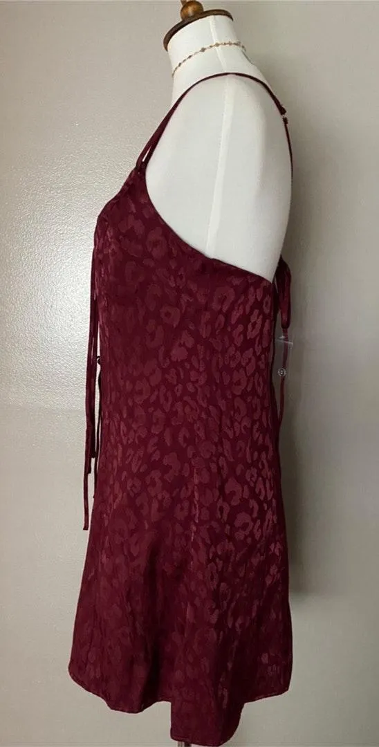 Bow-dacious Mini Slip - Image 5