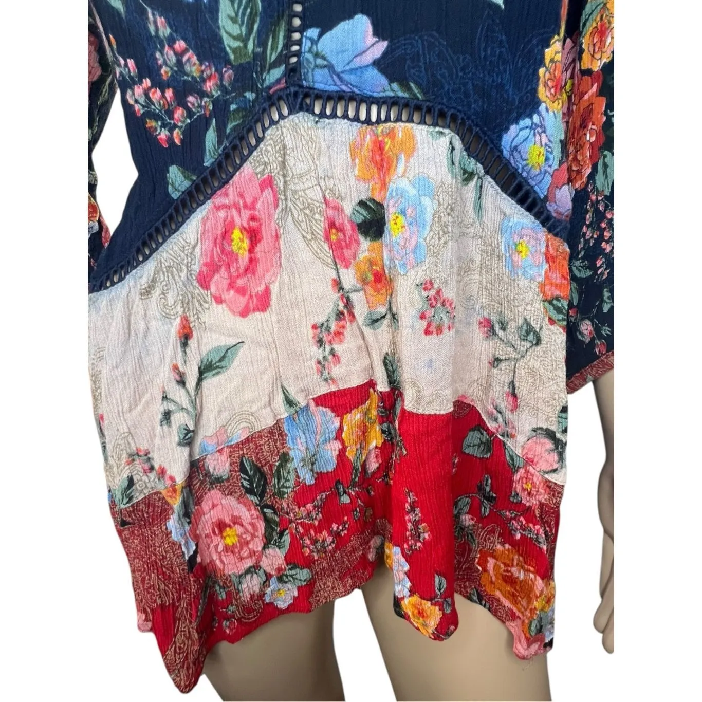 Bila Boho Colorful Floral Pattern Long Sleeve V - Image 3