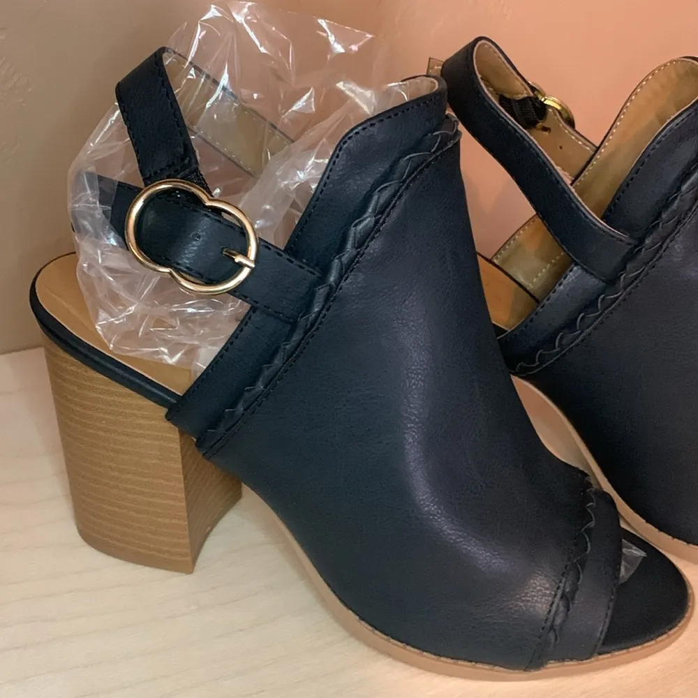 Qupid open toe chunky heel sling black size 9 - Image 2