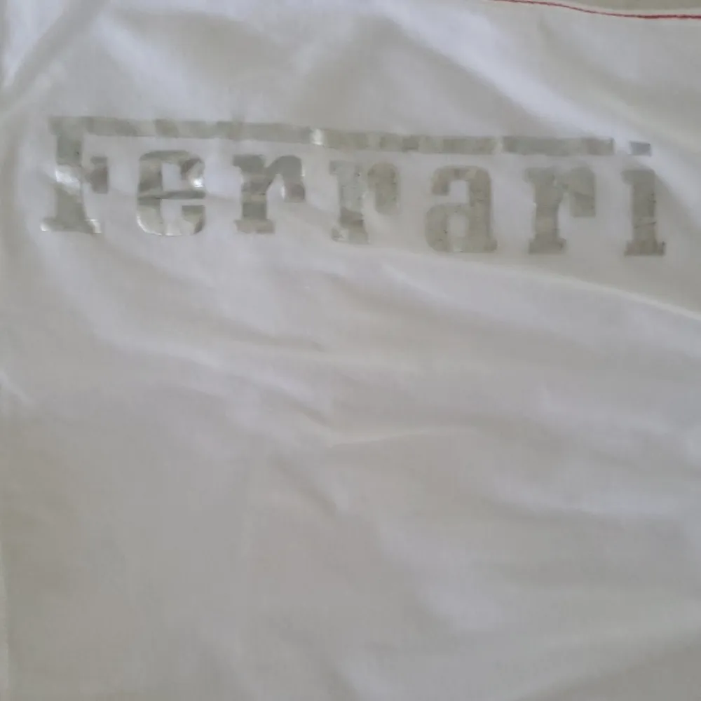 Vintage y2k Puma Ferrari white v- neck shirt - Image 3